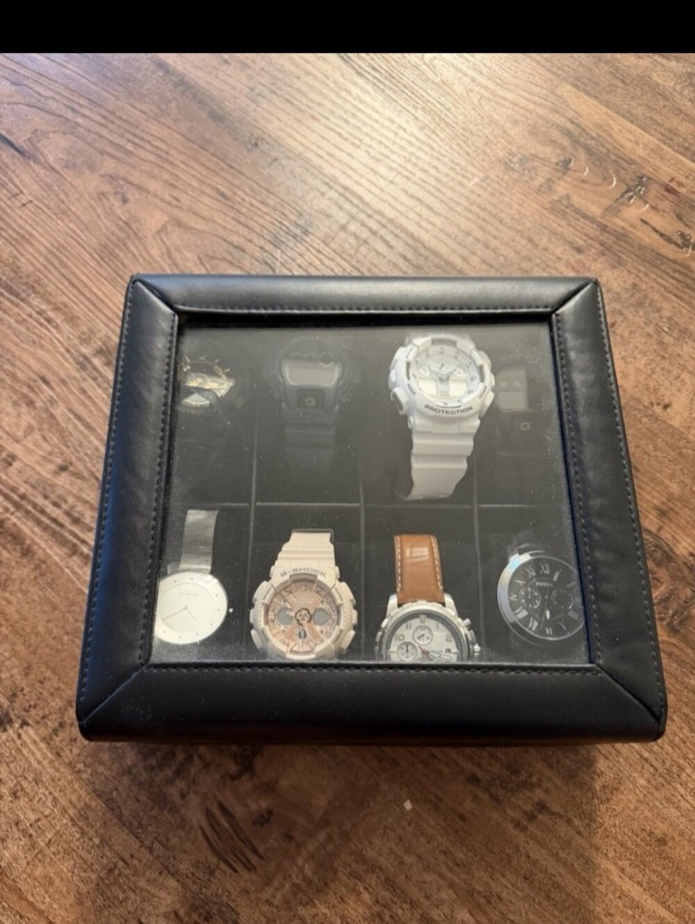 BUNDLE 8 WATCHES ( UNISEX ) - Picture 10 of 10